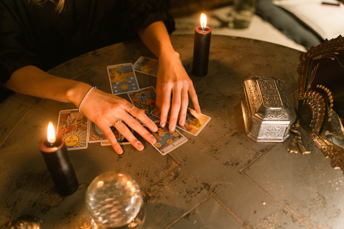 Tarot Classes and Readings - Unlock Your Psychic Potential.